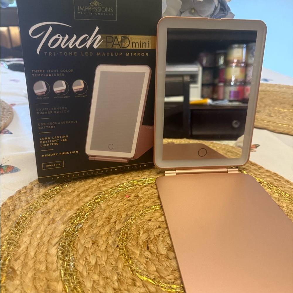 Impressions rose gold LED Lighting mirror